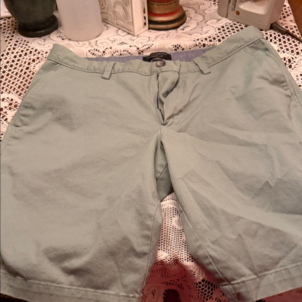 Banana republic Men's Green Shorts